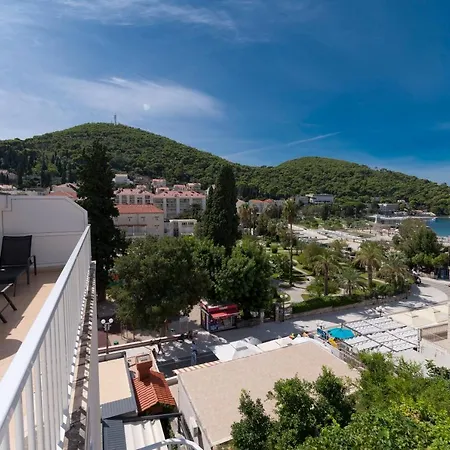 Ξενοδοχείο Perla