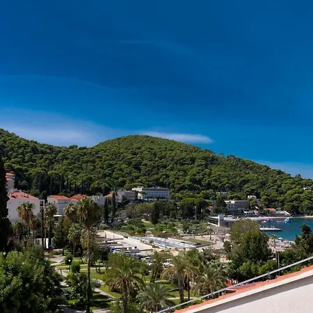 Ξενοδοχείο Perla