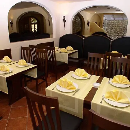 Perla Otel